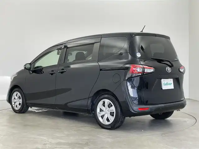 トヨタ シエンタ G 埼玉県 2020(令2)年 3.4万km ブラックマイカ 純正ナビ　バックカメラ　助手席回転シート　ビルトインＥＴＣ　ドライブレコーダー　衝突軽減ブレーキ　両側パワースライドドア　オートライト　オートマチックハイビーム　スマートキー　ＬＥＤヘッドライト　ＴＶ