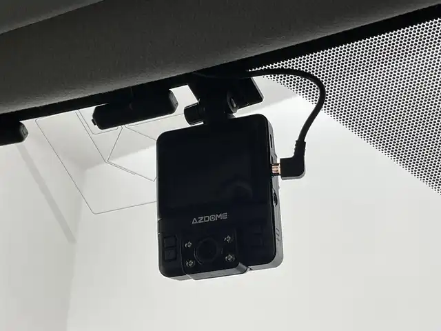 トヨタ シエンタ G 埼玉県 2020(令2)年 3.4万km ブラックマイカ 純正ナビ　バックカメラ　助手席回転シート　ビルトインＥＴＣ　ドライブレコーダー　衝突軽減ブレーキ　両側パワースライドドア　オートライト　オートマチックハイビーム　スマートキー　ＬＥＤヘッドライト　ＴＶ