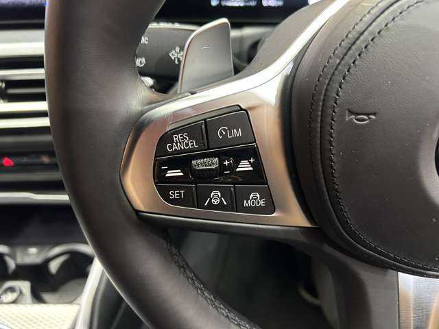 ＢＭＷ ３２０ｄ xDrive ツーリング Mスポーツ 千葉県 2023(令5)年 3.1万km サファイアブラックP ＡＣＣ　/半革シート　/ナビ　/３６０°/Ｂｌｕｅｔｏｏｔｈ接続　/ＨＵＤ　/パーキングアシスト　/電動シート　/電動リアゲート　/ＬＥＤヘッドライト　　/衝突軽減Ｂ　/ＢＳＭ　/ＬＫＡ　/ドラレコ　/ＥＴＣ　/ワンオーナー