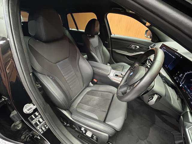 ＢＭＷ ３２０ｄ xDrive ツーリング Mスポーツ 千葉県 2023(令5)年 3.1万km サファイアブラックP ＡＣＣ　/半革シート　/ナビ　/３６０°/Ｂｌｕｅｔｏｏｔｈ接続　/ＨＵＤ　/パーキングアシスト　/電動シート　/電動リアゲート　/ＬＥＤヘッドライト　　/衝突軽減Ｂ　/ＢＳＭ　/ＬＫＡ　/ドラレコ　/ＥＴＣ　/ワンオーナー