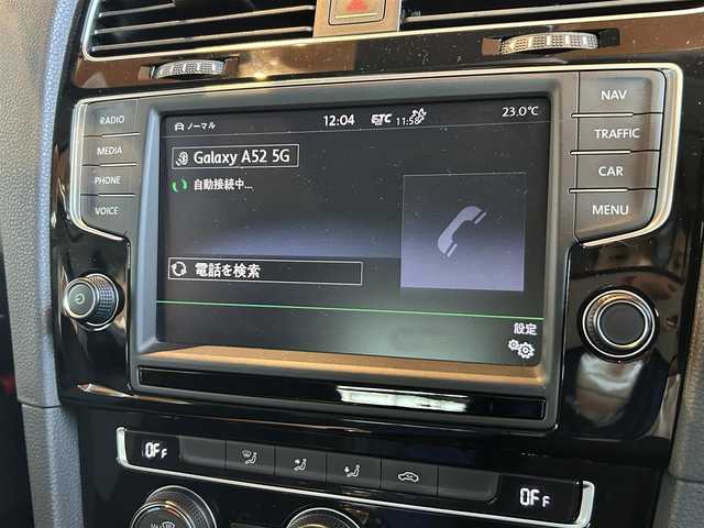 フォルクスワーゲン ゴルフ TSI ハイライン BMテクノ 宮城県 2015(平27)年 7.7万km 白 アダプティブクルーズコントロール/DCC/Discover Pro/フルセグTV/バックカメラ/キセノンヘッドライト/オートライト/フロント/バックフォグランプ/スマートキー/ステアリングスイッチ/パドルシフト/純正17インチAW/アイドリングストップ/メンテナンスブック・取説書あり