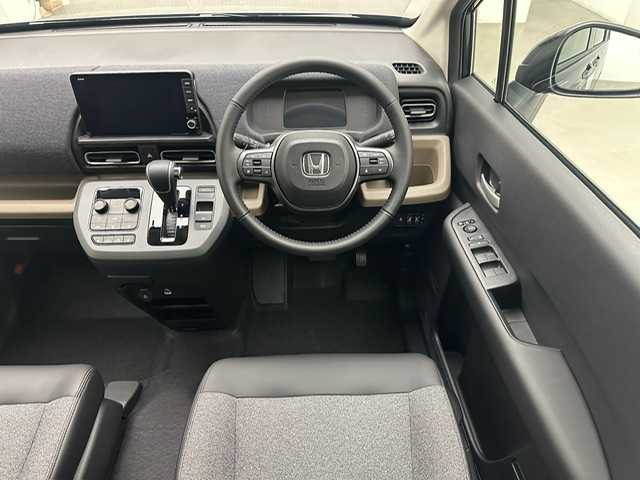 ホンダ フリード ハイブリット e:HEV AIR EX 兵庫県 2025(令7)年 0.1千km メテオロイドグレーメタリック e:HEV エアー　6人/登録済み未使用車　/9インチナビ　LXM-242ZFNI(207680円)/純正メモリナビ（フルセグ、Bluetooth、カープレイ）/コーナーセンサー/BSM/ブレーキホールド/電子パーキング/バックカメラ/クルーズコントロール/両側パワースライドドア/シートヒーター（D＋N席）/ハーフレザーシート/純正15インチアルミホイール/オートライト/ＬＥＤヘッドライト/スペアキー×１