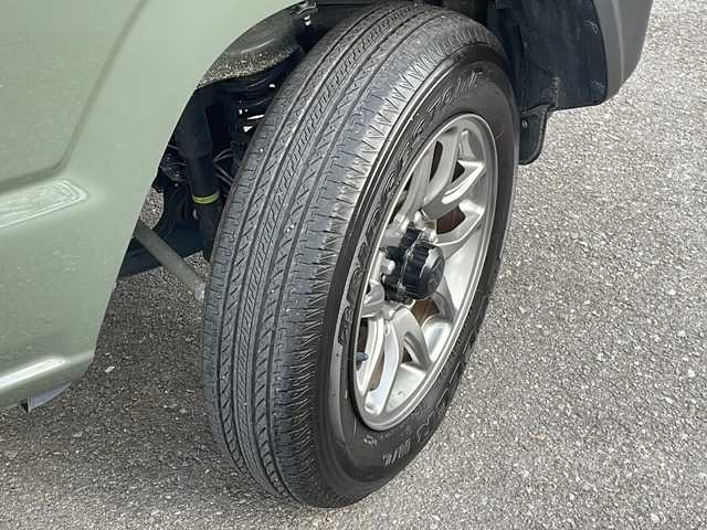 スズキ ジムニー XC 長野県 2023(令5)年 1.8万km ジャングルグリーン ４WD/デュアルセンサーブレーキサポート/ハイビームアシスト/車線逸脱警報/ヘッドライトウォッシャー/シートヒーター/クルーズコントロール/プッシュスタート/スマートキー