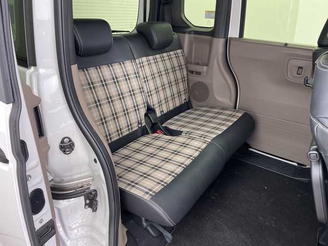 ホンダ Ｎ ＢＯＸ JOY ターボ 兵庫県 2025(令7)年 1.2万km プラチナホワイトパール ・ホンダセンシング/・衝突軽減ブレーキ/・アダプティブクルーズコントロール/・先行車発進お知らせ/・路外逸脱抑制機能/・車線維持支援システム/・オートハイビーム/・コーナーセンサー/・踏み間違い衝突軽減システム/・純正8インチナビ＆TV＆BT＆USB/・バックカメラ/・両側パワースライドドア/・純正前後ドライブレコーダー/・ビルトインETC/・電子パーキング/・オートホールド/・パドルシフト/・ハーフレザーシート/・前席シートヒーター/・横滑り防止装置/・シートバックテーブル/・2列目サンシェード/・ステアリングリモコン/・パドルシフト/・スマートキー/・プッシュスタート/・LEDヘッドライト/・オートライト