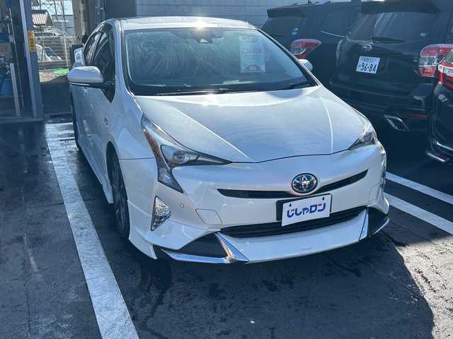 トヨタ プリウス Sセーフティプラス 長野県 2017(平29)年 14.4万km パール