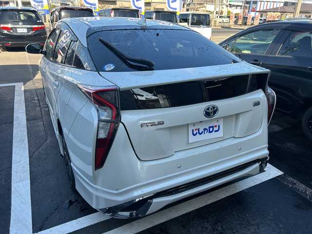 トヨタ プリウス Sセーフティプラス 長野県 2017(平29)年 14.4万km パール