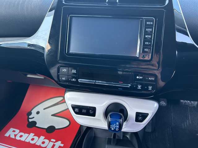 トヨタ プリウス Sセーフティプラス 長野県 2017(平29)年 14.4万km パール