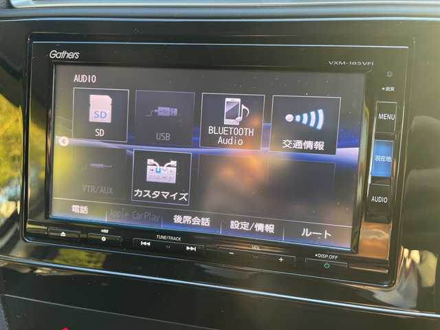 ホンダ シャトル ハイブリッド X ホンダセンシング 茨城県 2019(平31)年 7.5万km プラチナホワイトパール ワンオーナー/衝突軽減ブレーキ/純正SDナビ/FM/AM/CD/DVD/iPod/SD/USB/AUX/AppleCarPlay/Bluetooth接続/フルセグTV/ハーフレザーシート/シートヒーター（D＋N席）/レーダークルーズコントロール/バックカメラ/レーンキープアシスト/横滑り防止装置/アイドリングストップ/パドルシフト/ビルトインETC/LEDヘッドライト/保証書/取扱説明書