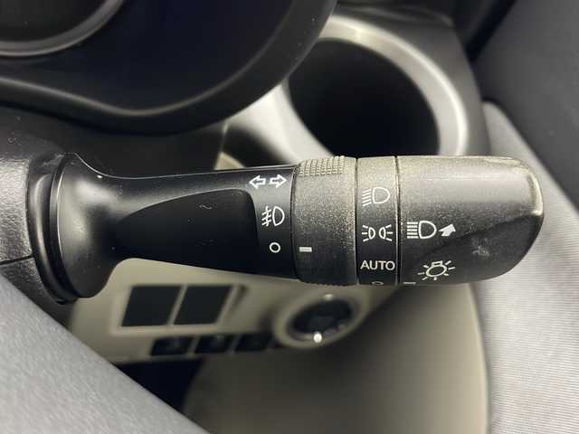 ダイハツ キャスト スタイル G SAⅡ 秋田県 2015(平27)年 6.5万km プラムブラウンクリスタルマイカ 4WD/純正メモリナビ/ワンセグTV/AM/FM/CD/バックカメラ/衝突被害軽減ブレーキ/レーンキープアシスト/横滑り防止機能/アイドリングストップ/ETC/スマートキー/プッシュスタート/ステアリングリモコン/ルーフレール/LEDヘッドライト/フォグランプ /電動格納ミラー/Wエアバッグ/ABS/純正ドアバイザー/純正フロアマット/純正１５インチアルミホイール