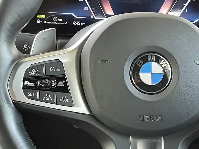 ＢＭＷ ＢＭＷ ３２０ｄ xDrive Mスポーツ 宮城県 2023(令5)年 1.8万km アルピンホワイトⅢ ワンオーナー/Mスポーツ/ハーフレザーシート/純正メモリーナビ/360°カメラ/インテリジェントセーフティ/レーダークルーズコントロール/衝突警告/LKA/BSM/コーナーセンサー/純正18インチAW/LEDヘッドライト/電動トランク/前席パワーシート/シートヒーター/ワイヤレス充電/カラーHUD/USB/BT/Spotify/AppleCarPlay/ミラーETC/前後ドライブレコーダー/パドルシフト/アイドリングストップ/プッシュスタート/スマートキー×2/R6年ディーラー整備記録/保証書・取説あり