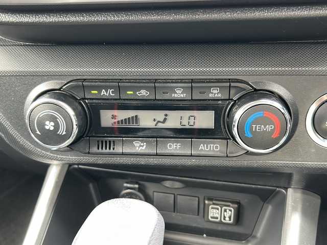 トヨタ ライズ G 山口県 2021(令3)年 6.2万km シャイニングホワイトパール ワンオーナー/純正9インチディスプレイオーディオ/Bluetooth、USB/フルセグテレビ/バックカメラ/ビルトインETC/前後ドライブレコーダー【ZDR016】/USB充電口/ステアリングスイッチ/純正フロアマット/純正16インチアルミホイール/スマートキー/スペアキー/プッシュスタート/アイドリングストップ/パーキングアシスト/プリクラッシュセーフティ/レーンキープアシスト/標識検知機能/盗難防止装置