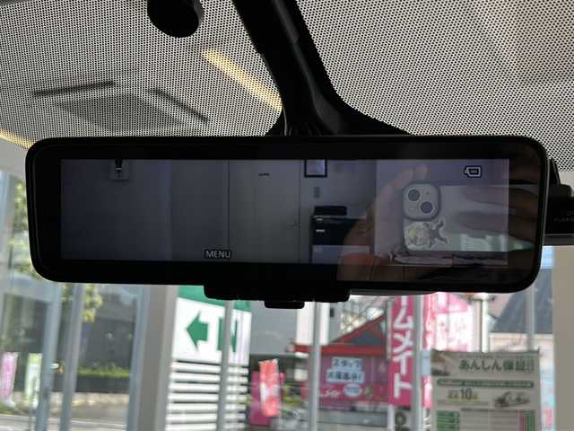 日産 セレナ e－パワー ハイウェイスター V 岐阜県 2018(平30)年 4.9万km ブリリアントホワイトパール 純正9インチナビ /全周囲モニター/フルセグTV/Bluetooth/プロパイロット/エマージェンシーブレーキ/フリップダウンモニター/両側パワースライドドア/ETC/前席シートヒーター/ステアリングヒーター/オートライト/オートマチックハイビーム/スマートルームミラー/インテリジェントパーキングアシスト/ヒルスタートアシスト/LEDヘッドライト/LEDバンパーイルミネーション