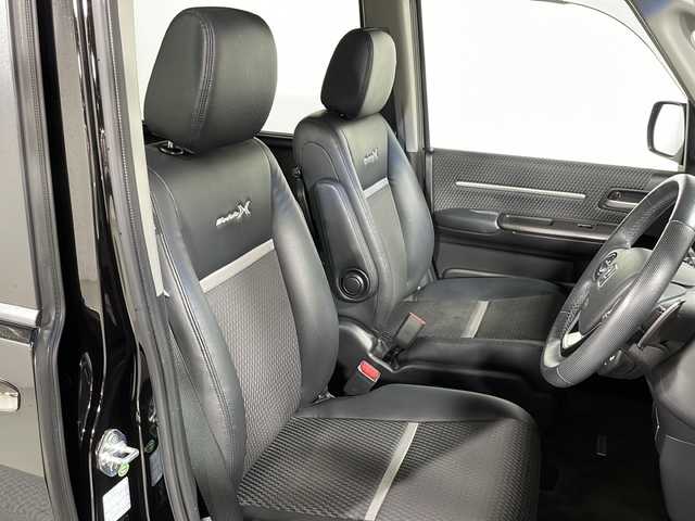 ホンダ ステップワゴン モデューロX 広島県 2016(平28)年 7.1万km プレミアムスパークルブラックパール 禁煙車/純正９型ナビ/バックカメラ/両側パワースライドドア/レーダークルーズコントロール/ドラレコ/レーンキープ/衝突被害軽減/踏み間違い防止/ＥＴＣ/Moduloアルミホイール(205/55/R17)/パドルシフト/ＬＥＤヘッドライト/フォグランプ/エアバッグ(運転席/助手席/サイド/カーテン)