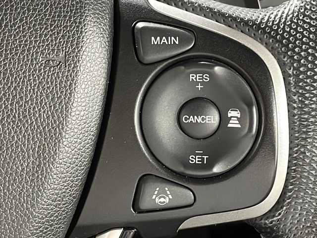 ホンダ ステップワゴン モデューロX 広島県 2016(平28)年 7.1万km プレミアムスパークルブラックパール 禁煙車/純正９型ナビ/バックカメラ/両側パワースライドドア/レーダークルーズコントロール/ドラレコ/レーンキープ/衝突被害軽減/踏み間違い防止/ＥＴＣ/Moduloアルミホイール(205/55/R17)/パドルシフト/ＬＥＤヘッドライト/フォグランプ/エアバッグ(運転席/助手席/サイド/カーテン)