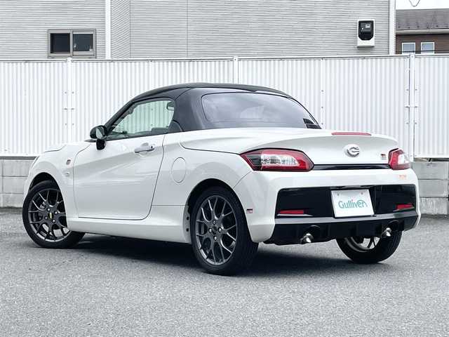 トヨタ コペン GRスポーツ 栃木県 2020(令2)年 0.6万km パールホワイトⅢ ワンオーナー/GRパフォーマンスダンパー/BBS製専用鍛造アルミホイール/スタビライザー(フロント/リヤ)/専用フロントブレース/専用センターブレース(専用床下スパッツ付)/専用バンパー(フロント/リヤ)＆専用ラジエーターグリル/専用LEDヘッドランプ(ロービーム・LEDクリアランスランプ付)＋ブラックエクステンション加飾/アクティブトップ(電動開閉式ルーフ)/MOMO製専用革巻ステアリング/パドルシフト/専用レカロシート(スエード調・ブラック・GR刺繍ロゴ入り)/シートヒーター/純正7インチSDナビ［NSZT-W68T］/・地デジ(12セグ/ワンセグ)/・Bluetooth/・DVD/CD/SD/・HDMI/USB/バックモニター/ETC2.0