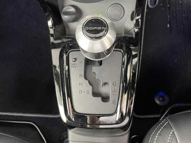 トヨタ コペン GRスポーツ 栃木県 2020(令2)年 0.6万km パールホワイトⅢ ワンオーナー/GRパフォーマンスダンパー/BBS製専用鍛造アルミホイール/スタビライザー(フロント/リヤ)/専用フロントブレース/専用センターブレース(専用床下スパッツ付)/専用バンパー(フロント/リヤ)＆専用ラジエーターグリル/専用LEDヘッドランプ(ロービーム・LEDクリアランスランプ付)＋ブラックエクステンション加飾/アクティブトップ(電動開閉式ルーフ)/MOMO製専用革巻ステアリング/パドルシフト/専用レカロシート(スエード調・ブラック・GR刺繍ロゴ入り)/シートヒーター/純正7インチSDナビ［NSZT-W68T］/・地デジ(12セグ/ワンセグ)/・Bluetooth/・DVD/CD/SD/・HDMI/USB/バックモニター/ETC2.0