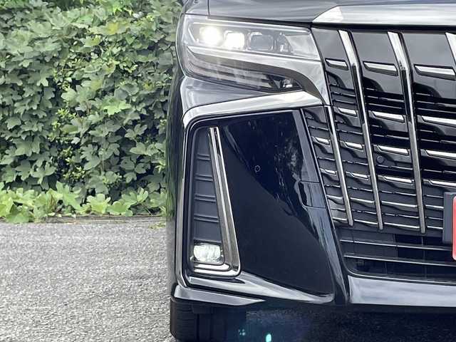 トヨタ アルファード S タイプゴールドⅡ 大分県 2022(令4)年 5.8万km ブラック 両側パワースライドドア/純正ディスプレイオーディオ/メモリーナビ/フルセグ/Bluetooth/12.1インチフリップダウンモニター/ハーフレザーシート/オットマンシート/デジタルインナーミラー/アダプティブクルーズコントロール/レーンキープアシスト/3眼LEDヘッドライト/シーケンシャルウインカー/ビルトインETC/社外ドラレコ/スマートキー/プッシュスタート/前後クリアランスソナー