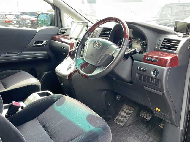 トヨタ ヴェルファイア 2．4Z 宮城県 2011(平23)年 15.6万km ボルドーマイカメタリック ・4WD/・社外SDナビ/(CD/DVD.BT.USB.SD.iPod)/・バックカメラ/・純正フリップダウンモニター/(V9T-R59C)/・両側パワースライドドア/・社外エンジンスターター/・ETC/・寒冷地仕様/・フロントワイパーデアイサー/・MTモード付AT/・コーナーセンサー/・横滑り防止/・HIDヘッドライト/・フォグライト/・オートライト/・カーテンエアーバック