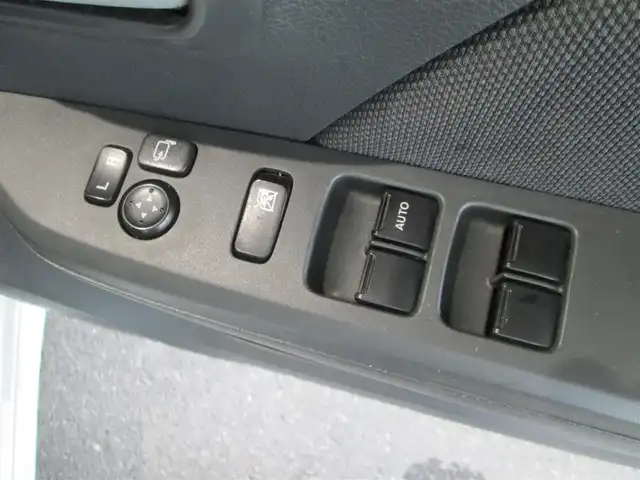 スズキ ワゴンＲ FX－LTD 千葉県 2012(平24)年 10万km パールホワイト ワンオーナー/社外ナビ、フルセグTV/社外オーディオ【DVD/CD/BT/SD/USB】/アイドリングストップ/ヘッドライトレベライザー/プッシュスタート/革巻きステアリング/純正フロアマット/純正ドアバイザー/純正14インチアルミホイール/スペアキー/取扱説明書/ナビ取扱説明書/新車時保証書/整備記録簿(H25/26/27/28/29/30/R1/3/4/5/6)