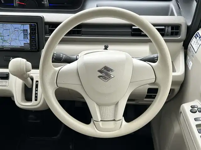 スズキ ワゴンＲ HYBRID FX 愛知県 2020(令2)年 0.5万km フィズブルーパールメタリック /メモリナビ//iPod/USB/SD/CD/DVD/フルセグ//FM/AM/BT/SMART USEN//衝突軽減ブレーキ//レーンディパーチャーアラート//クリアランスソナー//オートヘッドライト//ヘッドライトレベライザー//電格ミラー//プッシュスタート//スペアキー//純正フロアマット//純正ドアバイザー//取扱説明書//保証書//ナビ取説