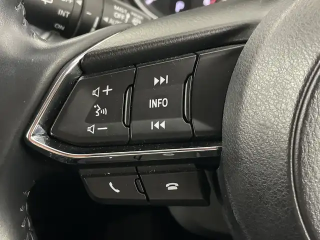 マツダ ＣＸ－５ 20S プロアクティブ 愛知県 2018(平30)年 5.6万km ジェットブラックマイカ 禁煙車/純正7インチナビ/（ＤＶＤ/ＣＤ/フルセグTV/Bluetooth/ＦＭ/ＡＭ/SD）/バックカメラ/ＢＯＳＥサウンド/i-ACTIVESENSE/・衝突軽減ブレーキ/・レーダークルーズコントロール/・レーンキープアシスト/・ブラインドスポットモニター/・オートマチックハイビーム/・パーキングセンサー/ヘッドアップディスプレイ/ETC/純正１９インチアルミホイール/アイドリングストップ/ＬＥＤヘッドライト/オートライト/スマートキー/スペアキー1本/プッシュスタート/純正フロアマット/横滑り防止装置