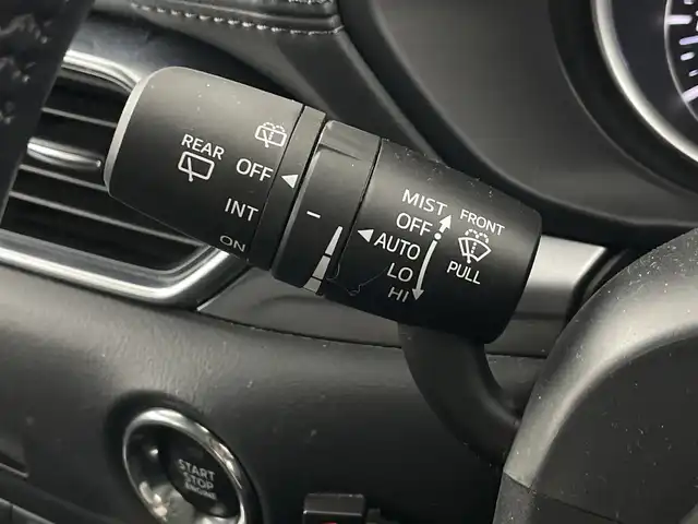 マツダ ＣＸ－５ 20S プロアクティブ 愛知県 2018(平30)年 5.6万km ジェットブラックマイカ 禁煙車/純正7インチナビ/（ＤＶＤ/ＣＤ/フルセグTV/Bluetooth/ＦＭ/ＡＭ/SD）/バックカメラ/ＢＯＳＥサウンド/i-ACTIVESENSE/・衝突軽減ブレーキ/・レーダークルーズコントロール/・レーンキープアシスト/・ブラインドスポットモニター/・オートマチックハイビーム/・パーキングセンサー/ヘッドアップディスプレイ/ETC/純正１９インチアルミホイール/アイドリングストップ/ＬＥＤヘッドライト/オートライト/スマートキー/スペアキー1本/プッシュスタート/純正フロアマット/横滑り防止装置