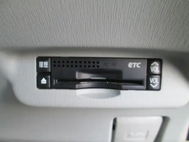 トヨタ プリウス G 千葉県 2010(平22)年 8.5万km アクアマイカメタリック 純正SDナビ・フルセグTV/バックカメラ/純正オーディオ【DVD/BT/SD/CD/AM/FM】/ステアリングスイッチ/キセノンライト/フォグライト/オートライト/プッシュスタート/スマートキー/スペアキー/クルーズコントロール/ビルトインETC/電動格納ウィンカーミラー/純正フロアマット/ドアバイザー/取扱説明書/整備記録簿【H25/27/29/31/R3】