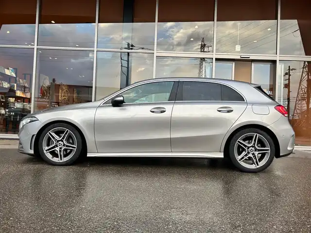 メルセデス・ベンツ Ａ２００ｄ AMGライン 富山県 2020(令2)年 2.8万km モハーベシルバー レーダーセーフティパッケージ/アドバンスドパッケージ/純正HDDナビ/Bluetooth接続/USB接続/App-conect/AM/FMラジオ/バックカメラ/360°カメラ/ワイヤレス充電/D/N席パワーシート/D/N席シートヒーター/パドルシフト/アイドリングストップ/パーキングセンサー/コーナーセンサー/レーンキープアシスト/プッシュスタート/ACC