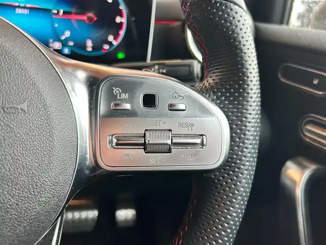 メルセデス・ベンツ Ａ２００ｄ AMGライン 富山県 2020(令2)年 2.8万km モハーベシルバー レーダーセーフティパッケージ/アドバンスドパッケージ/純正HDDナビ/Bluetooth接続/USB接続/App-conect/AM/FMラジオ/バックカメラ/360°カメラ/ワイヤレス充電/D/N席パワーシート/D/N席シートヒーター/パドルシフト/アイドリングストップ/パーキングセンサー/コーナーセンサー/レーンキープアシスト/プッシュスタート/ACC