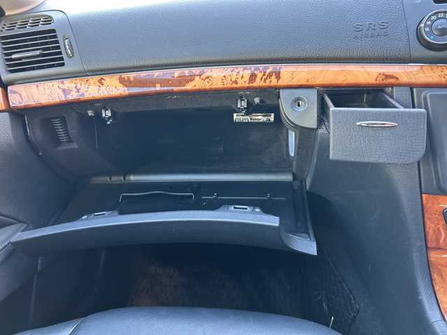 メルセデス・ベンツ Ｅ３００ ステーションワゴン 東京都 2009(平21)年 9.9万km カルサイトホワイト 社外ナビ(フルセグTV、CD、DVD、Bluetooth)/全席シートヒーター/パワーシート/クルーズコントロール/全席レザーシート/サンルーフ/ルーフレール