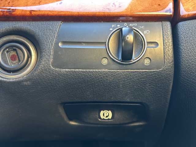 メルセデス・ベンツ Ｅ３００ ステーションワゴン 東京都 2009(平21)年 9.9万km カルサイトホワイト 社外ナビ(フルセグTV、CD、DVD、Bluetooth)/全席シートヒーター/パワーシート/クルーズコントロール/全席レザーシート/サンルーフ/ルーフレール