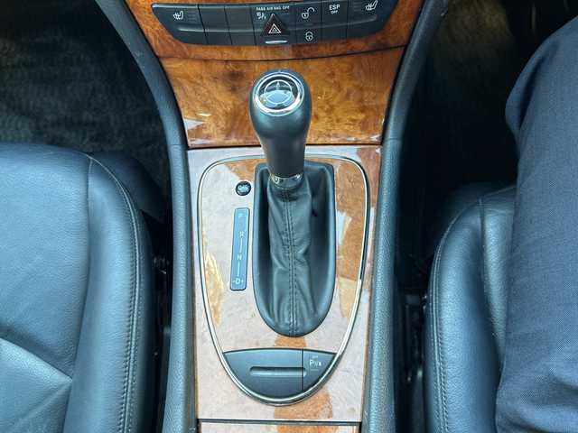 メルセデス・ベンツ Ｅ３００ ステーションワゴン 東京都 2009(平21)年 9.9万km カルサイトホワイト 社外ナビ(フルセグTV、CD、DVD、Bluetooth)/全席シートヒーター/パワーシート/クルーズコントロール/全席レザーシート/サンルーフ/ルーフレール