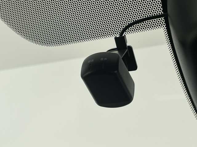 日産 セレナ e－パワー ハイウェイスター V 愛知県 2020(令2)年 2.7万km サンライズオレンジ/ダイヤモンドブラック プロパイロット/純正10型ナビ　SDカードなし/全方位カメラ/両側パワースライドドア/レーダークルーズコントロール/バックカメラ/ハンズフリースライドドア/コーナーセンサー/純正アルミホイール/LEDヘッドライト/インテリジェントミラー/リアオートエアコン/オートライト/ドライブレコーダー/ETC/衝突軽減システム/フルセグ/CD DVD/ステアリングスイッチ/スマートキー/プッシュスタート