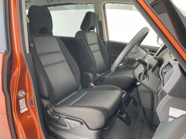 日産 セレナ e－パワー ハイウェイスター V 愛知県 2020(令2)年 2.7万km サンライズオレンジ/ダイヤモンドブラック プロパイロット/純正10型ナビ　SDカードなし/全方位カメラ/両側パワースライドドア/レーダークルーズコントロール/バックカメラ/ハンズフリースライドドア/コーナーセンサー/純正アルミホイール/LEDヘッドライト/インテリジェントミラー/リアオートエアコン/オートライト/ドライブレコーダー/ETC/衝突軽減システム/フルセグ/CD DVD/ステアリングスイッチ/スマートキー/プッシュスタート