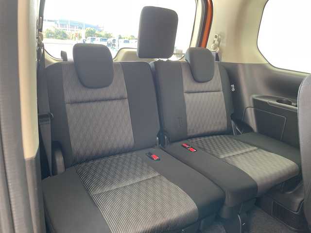 日産 セレナ e－パワー ハイウェイスター V 愛知県 2020(令2)年 2.7万km サンライズオレンジ/ダイヤモンドブラック プロパイロット/純正10型ナビ　SDカードなし/全方位カメラ/両側パワースライドドア/レーダークルーズコントロール/バックカメラ/ハンズフリースライドドア/コーナーセンサー/純正アルミホイール/LEDヘッドライト/インテリジェントミラー/リアオートエアコン/オートライト/ドライブレコーダー/ETC/衝突軽減システム/フルセグ/CD DVD/ステアリングスイッチ/スマートキー/プッシュスタート