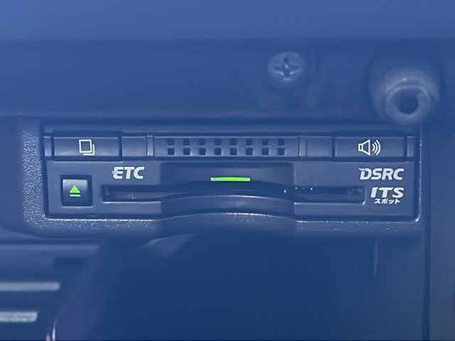 レクサス ＲＣ Ｆ 福島県 2016(平28)年 1.7万km ホワイトノーヴァガラスフレーク １オーナー　サンルーフ　ＴＯＭ＇Ｓマフラー　黒本革シート　メーカーナビ　フルセグ　バックカメラ　レクサスセーフティー　Ｒクルコン　純正アルミホイール　エアコンシート　クリアランスソナー