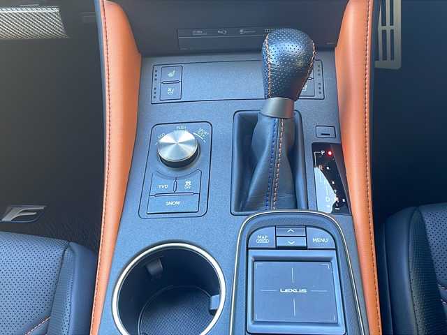 レクサス ＲＣ Ｆ 福島県 2016(平28)年 1.7万km ホワイトノーヴァガラスフレーク １オーナー　サンルーフ　ＴＯＭ＇Ｓマフラー　黒本革シート　メーカーナビ　フルセグ　バックカメラ　レクサスセーフティー　Ｒクルコン　純正アルミホイール　エアコンシート　クリアランスソナー