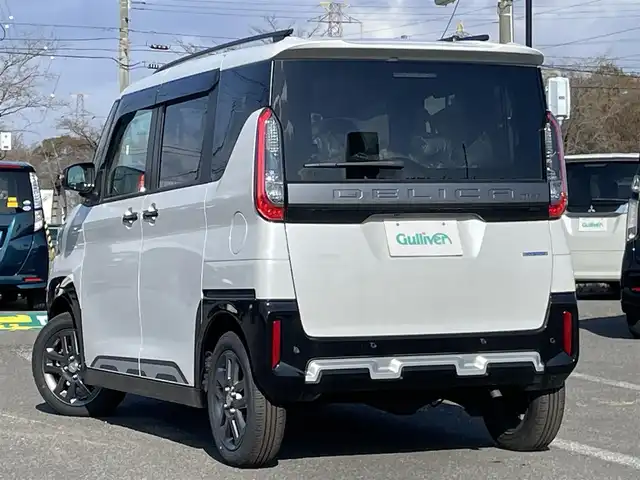 三菱 デリカミニ T プレミアム 道央・札幌 2025(令7)年 0.1千km アメジストブラック/シルキーホワイト ４WD/純正ディスプレイオーディオ/AM/FM/BT/MI-PILOT/衝突被害軽減ブレーキ/横滑り防止装置/レーダークルーズコントロール/ヒルディセントコントロール/レーンキープアシスト/クリアランスソナー/全方位カメラ/アイドリングストップ/デジタルインナーミラー/両側パワースライドドア/前席シートヒーター/ハーフレザーシート/革巻きステアリング/ステアリングリモコン/パドルシフト/ハンドルヒーター/電動パーキング/オートブレーキホールド/プッシュスタート/スマートキー/LEDヘッドライト/オートライト/オートハイビーム/フォグランプ/ヘッドライトレベライザー/電動格納ミラー/ウィンカーミラー/スペアキー