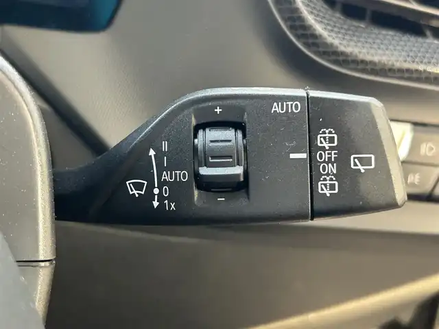 ＢＭＷ ＢＭＷ １１８ｉ プレイ 兵庫県 2024(令6)年 1.1万km アルピンホワイトⅢ 純正メモリナビ/Bluetoothオーディオ/バックカメラ/ウィンカーミラー/レーダークルーズコントロール/プッシュスタート/スマートキー/パワーバックドア/電動格納ミラー/コーナーセンサー/ETC