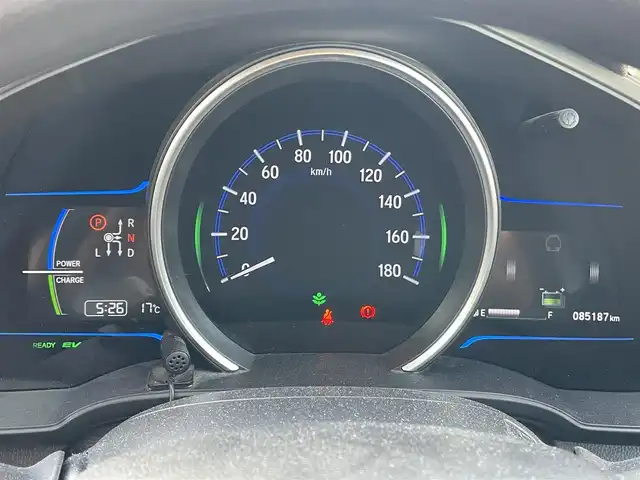 ホンダ フィット ハイブリット Fパッケージ 道央・札幌 2014(平26)年 8.6万km ブリリアントスポーティブルーメタリック2トーン ワンオーナー/純正メモリナビ/　CD DVD Bluetooth/フルセグテレビ/バックカメラ/ウィンカーミラー/ドアバイザー/プッシュスタート/スマートキー/ETC/LED/純正ホイール付きスタッドレスタイヤ積込(185/60R15)