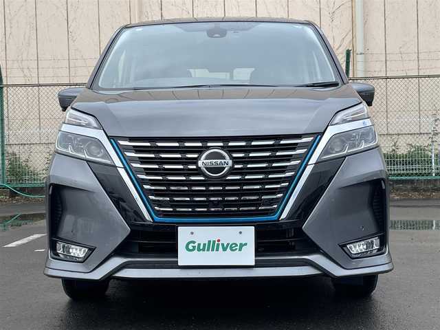 日産 セレナ e－パワー ハイウェイスター V 東京都 2020(令2)年 6.1万km ダークメタルグレー 純正11型ナビ/アラウンドビューモニター/デジタルミラー/エマージェンシーブレーキ/車線逸脱警報/ソナー/プロパイロット/ハンズフリーオートスライドドア/ＥＴＣ/ドライブレコーダー/スマートキー