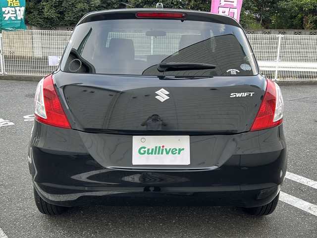 スズキ スイフト XG 埼玉県 2014(平26)年 4.9万km スーパーブラックパール 社外メモリナビ/CD/SD/プッシュスタート/スマートキー/ETC/純正フロアマット/スペアキー/保証書/取説