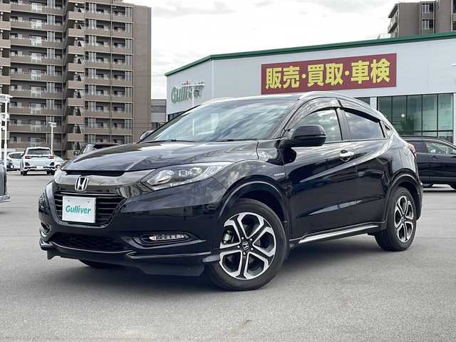 ホンダ ヴェゼル ハイブリッド Z ホンダセンシング 長野県 2017(平29)年 4.5万km クリスタルブラックパール ホンダセンシング/純正Gathersナビ（VXM-175VFi）/FM・AM・DVD・CD・フルセグTV/バックカメラ/レーダークルーズコントロール/純正17インチアルミホイール/前後ドライブレコーダー/スタッドレス積み込み/電動パーキング/ブレーキホールド/ワイパーデアイサー/ハーフレザーシート/シートヒーター/革巻きステアリング/ステアリングスイッチ/ルーフレール/パドルシフト/LEDヘッドライト/オートライト/プッシュスタート/スマートキー/スペアキー/保証書/ETC