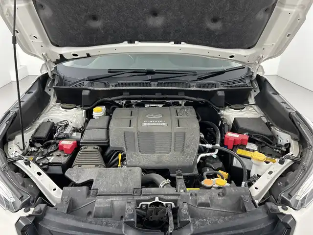 スバル フォレスター ハイブリッド アドバンス 愛知県 2021(令3)年 4.5万km クリスタルホワイトP 禁煙車/４WD/ワンオーナー/純正8インチナビ/（CD/DVD/Bluetooth/フルセグTV/SD)/バック・サイド・フロントカメラ/アイサイト/・プリクラッシュブレーキ/・後退時ブレーキアシスト/・誤発進抑制機能/・ツーリングアシスト/・追従式クルーズコントロール/・車線逸脱抑制・警報システム/・エマージェンシーレーンキープアシスト/・標識認識機能/・先行車発進お知らせ機能/・ブラインドスポットモニター/ETC/ドライブレコーダー/前席パワーシート/運転席メモリシート/全席シートヒーター/パワーバックドア/ステアリングヒーター/パドルシフト/ルーフレール/純正18インチアルミホイール/LEDヘッドライト/フロントフォグランプ/純正フロアマット/横滑り防止装置/スマートキー/プッシュスタート