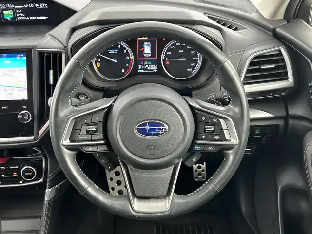 スバル フォレスター ハイブリッド アドバンス 愛知県 2021(令3)年 4.5万km クリスタルホワイトP 禁煙車/４WD/ワンオーナー/純正8インチナビ/（CD/DVD/Bluetooth/フルセグTV/SD)/バック・サイド・フロントカメラ/アイサイト/・プリクラッシュブレーキ/・後退時ブレーキアシスト/・誤発進抑制機能/・ツーリングアシスト/・追従式クルーズコントロール/・車線逸脱抑制・警報システム/・エマージェンシーレーンキープアシスト/・標識認識機能/・先行車発進お知らせ機能/・ブラインドスポットモニター/ETC/ドライブレコーダー/前席パワーシート/運転席メモリシート/全席シートヒーター/パワーバックドア/ステアリングヒーター/パドルシフト/ルーフレール/純正18インチアルミホイール/LEDヘッドライト/フロントフォグランプ/純正フロアマット/横滑り防止装置/スマートキー/プッシュスタート