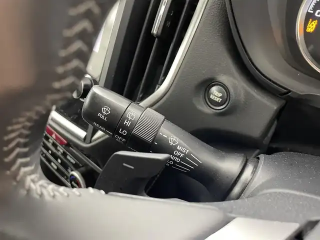 スバル フォレスター ハイブリッド アドバンス 群馬県 2021(令3)年 4.5万km クリスタルホワイトP アイサイトセイフティプラス(視界拡張)/・フロントビューモニター/・スマートリヤビューモニター/シルバールーフレール(ロープホール付)/＝＝＝＝＝/純正８型ナビ/・CD/DVD/SD/Bluetooth/フルセグTV/・バック/フロント/サイド　カメラ/＝＝＝＝＝/アイサイトセイフティプラス(視界拡張/運転支援) シルバールーフレール 純正8インチナビ バックカメラ 純正ドライブレコーダー パワーバックドア ETC 前席/後席左右シートヒーター 衝突軽減ブレーキ 4WD　禁煙車