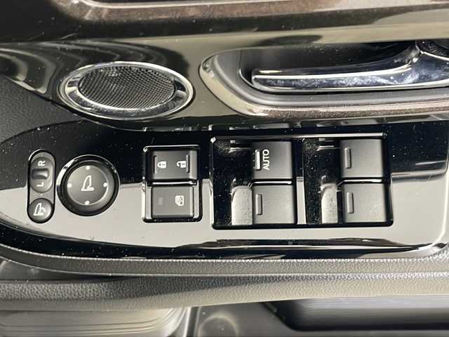 ホンダ Ｎ ＢＯＸ カスタム G L ターボ ホンダセンシング 秋田県 2020(令2)年 6.9万km クリスタルブラックパール ４ＷＤ/ワンオーナー/社外ナビ/　(CD/DVD/フルセグＴＶ/Bluetooth)/バックカメラ/パドルシフト/レーダークルーズコントロール/両側パワースライドドア/前席シートヒーター/純正フロアマット/スマートキー/スペアキー/LEDヘッドライト/オートライト/ETC/取扱説明書/保証書