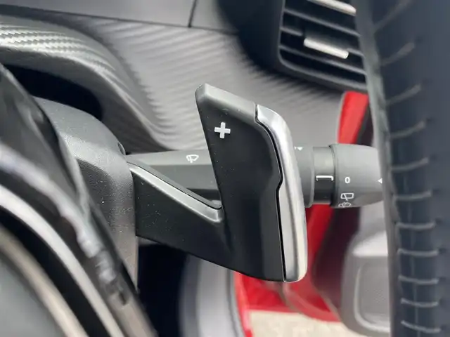 プジョー ２０８ アリュール 福岡県 2020(令2)年 0.9万km 赤 ・アクティブクルーズコントロール/・純正ナビ/BT/USB/・バックカメラ/・ドライブレコーダー/・ETC/・純正16AW