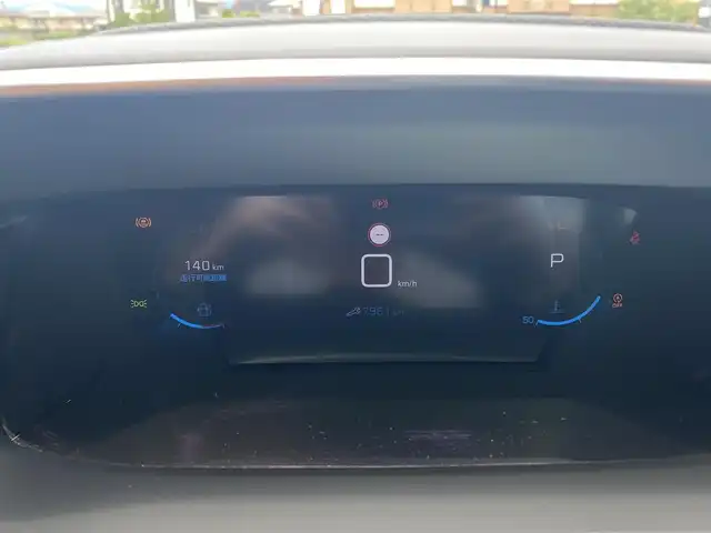 プジョー ２０８ アリュール 福岡県 2020(令2)年 0.9万km 赤 ・アクティブクルーズコントロール/・純正ナビ/BT/USB/・バックカメラ/・ドライブレコーダー/・ETC/・純正16AW