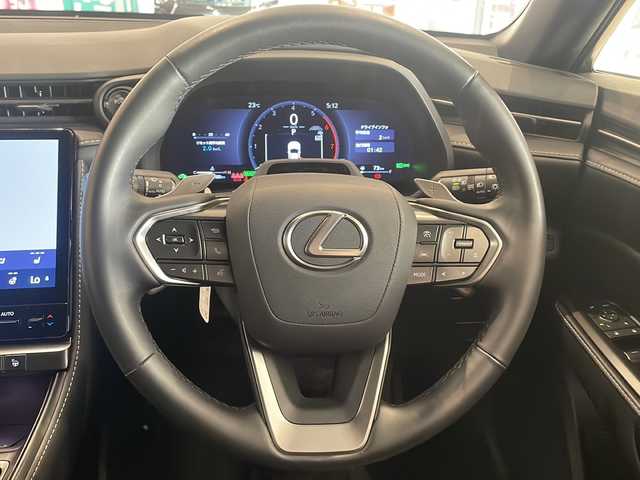 レクサス ＬＢＸ リラックス 福井県 2024(令6)年 1万km ブラックマイカ パノラミックビューモニター/ブラインドスポットモニター/パワーシート/シートヒーター/ステアリングヒーター/フルセグ/Bluetooth/ビルドインETC2.0/前後ドライブレコーダー/アダプティブクルーズコントロール/スマートキー/プッシュスタート